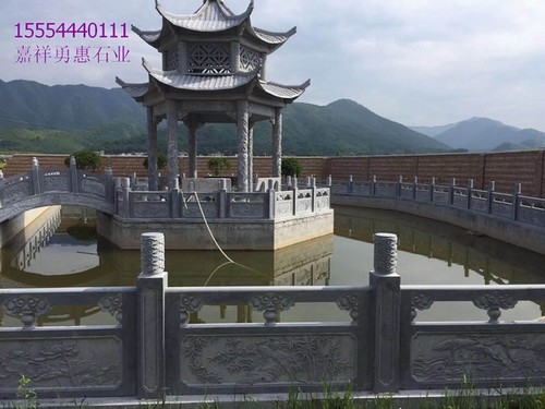 双层石亭，石栏杆